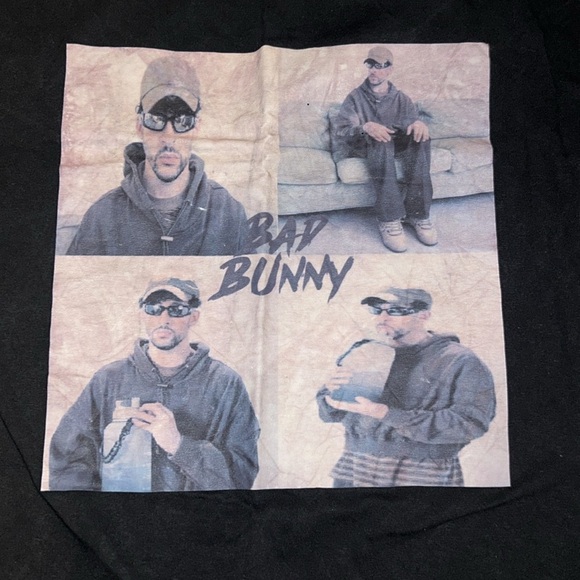 Bad bunny tshirt - Picture 2 of 3